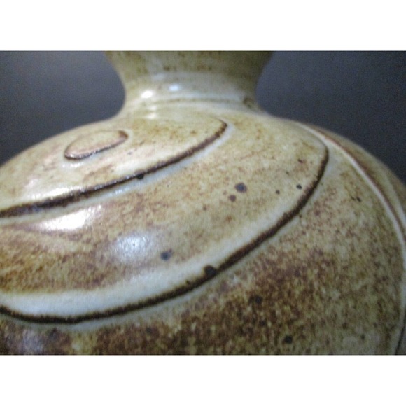 Signed Loy Liu 2006 Glazed Stoneware Studio Pottery Raised Layers Well Crafted - Picture 3 of 11